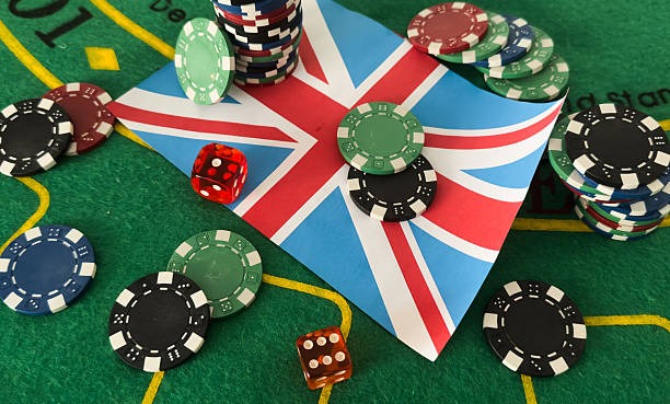 sihomi platform interface showing football betting, live-dealer tables, and slot games on mobile